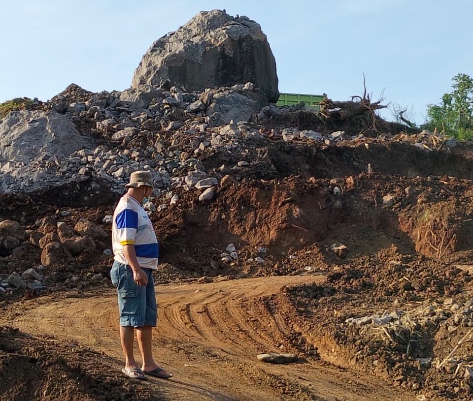 Tudingan Aktivitas Tambang Di Desa Su’rulangi Kabupaten Takalar, Ini Tanggapan Pemilik Lahan.