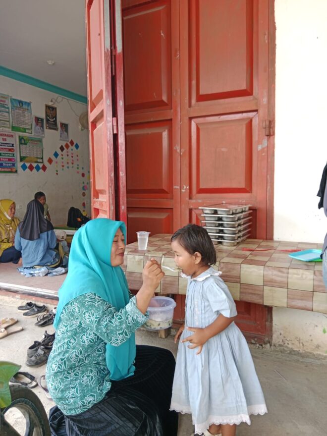 Desa Ko’mara Komitmen Berantas Stunting dengan Pemberian Makanan Tambahan Rutin di Seluruh Posyandu.