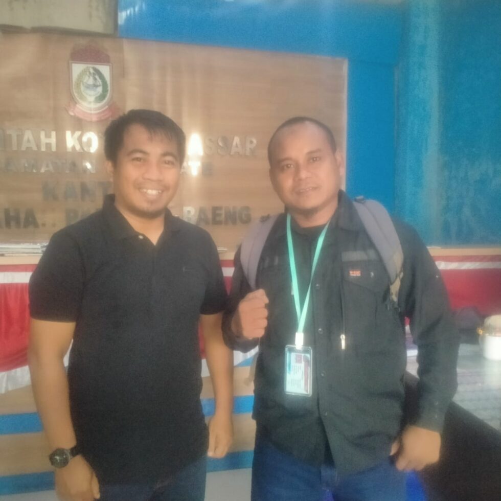 Jalin Silaturahmi, Wartawan Targetpemburu.com Kunjungi Kantor Lurah Pabaeng-Baeng Makassar