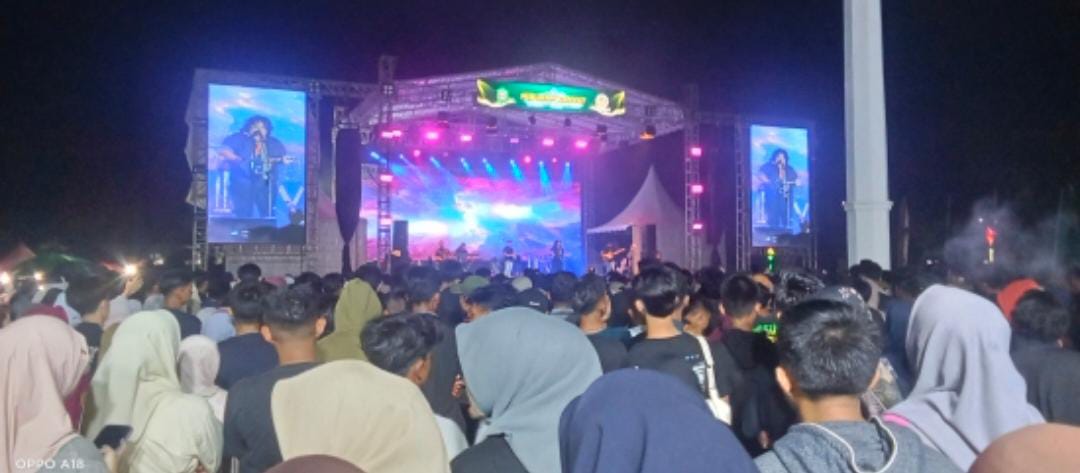 Rayakan Hari Jadi ke-66 Takalar, Daeng Manye & Hengky Yasin Larut dalam Kemeriahan Pesta Rakyat