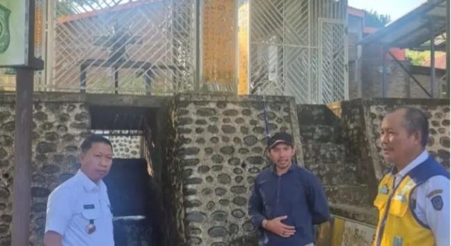 Bupati Daeng Manye, Perintahkan Kadis Pertanian Untuk Cari Solusi Krisis Air yang Dikeluhkan Petani Takalar